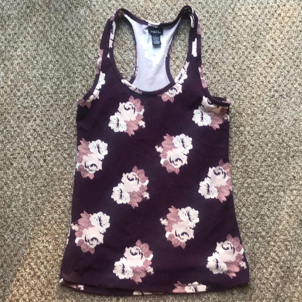 Cute Floral Tank Top!🌺